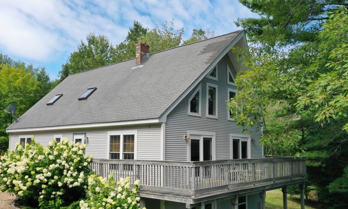 Surry House | Coveside - 3 bed 2 bath Oceanview in Surry, Maine near Acadia Natl Park