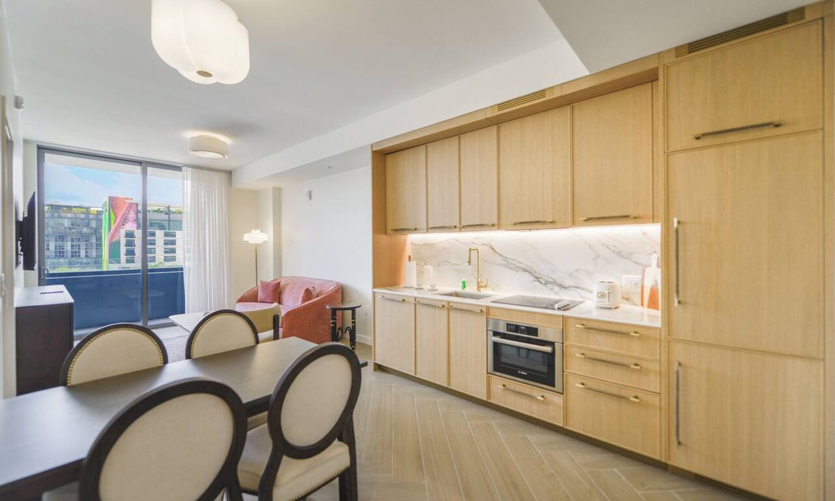 Wynwood Art District Apartment | Cozy 1-bedroom apartment in terrific Wynwood with Pool and gym access