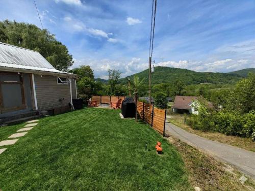 Jellico House | Cozy Mountain Getaway Near ATV Trails & Cumberland Gap EV Plug