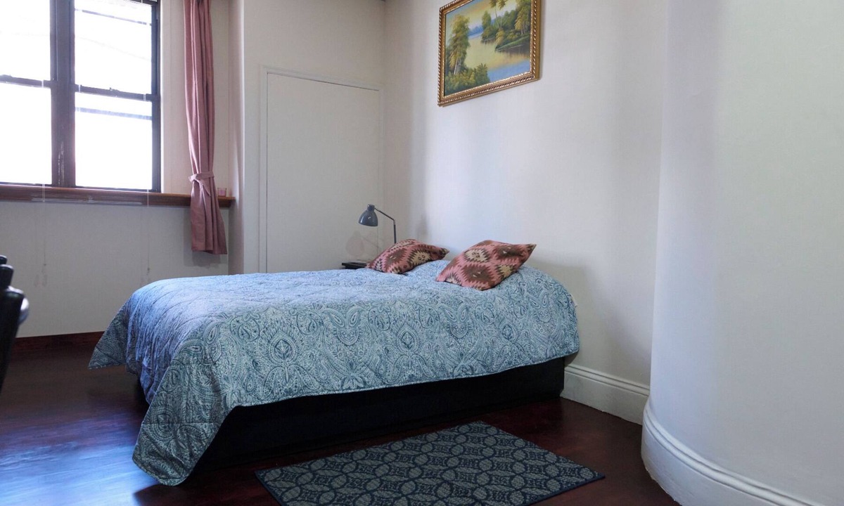 Greenpoint Apartment | Cozy Private Studio in Greenpoint- Steps from Manhattan Access