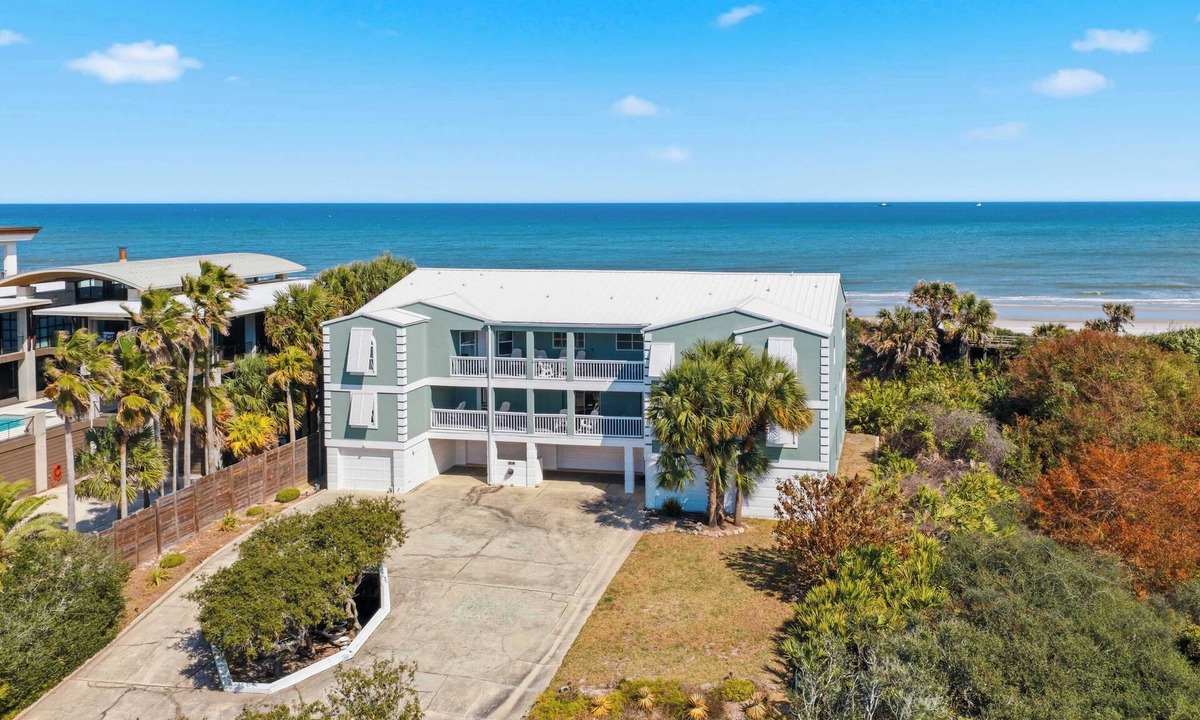 Crescent Beach House | Crescent Beach Oceanfront & Private Boardwalk
