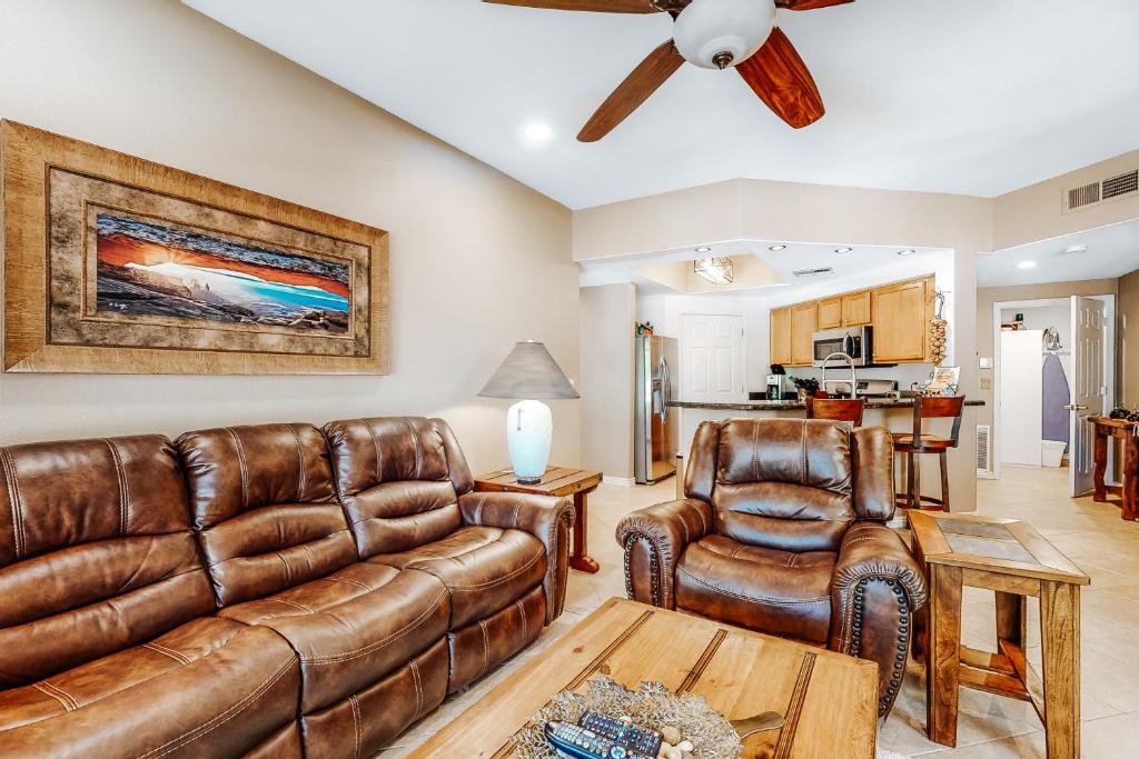 Maryvale House | Desert Darling