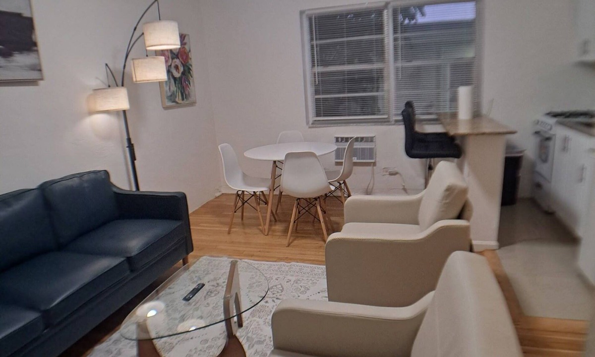 Surfside Apartment | Designed with comfort and relaxation a priority - steps to beach - charming stay