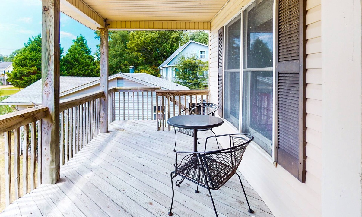 Colington Harbour House | Dog-friendly house with great outdoor living space - close to the ocean
