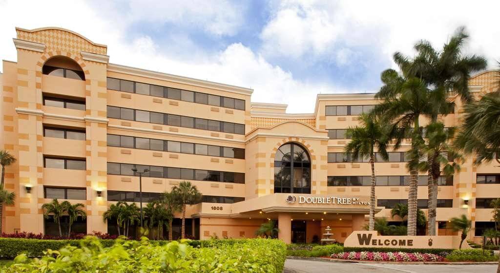 West Palm Beach Hotel | DoubleTree by Hilton West Palm Beach Airport