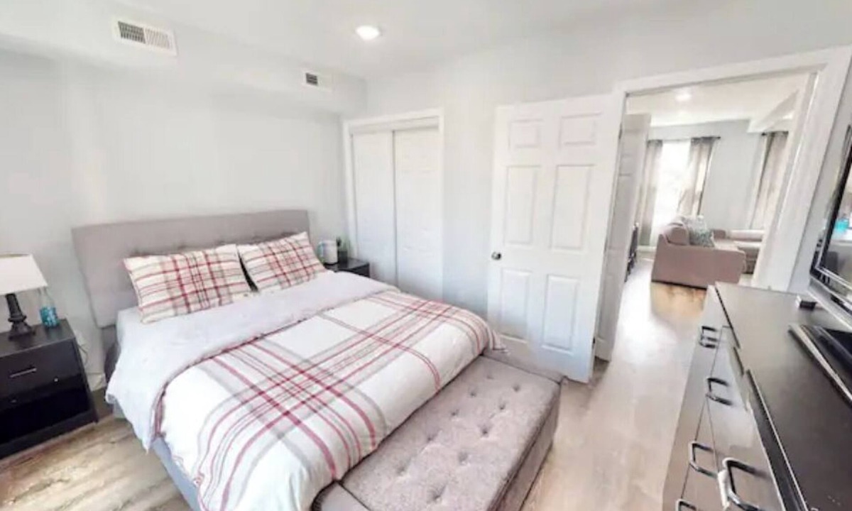 Jeffries Point House | Downtown Boston Condo Near Logan Airport w/Wi-Fi and TV Streaming!