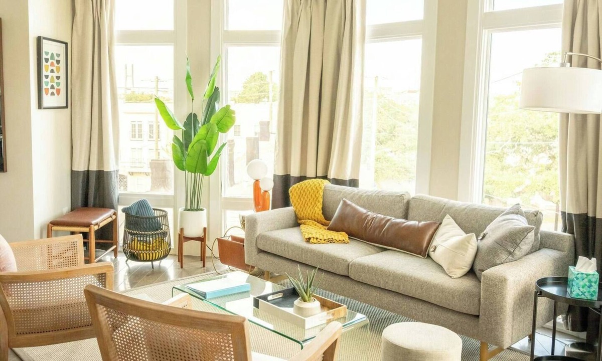 Old West Broad Neighborhood Apartment | Downtown, contemporary, 2 bedroom, Roof Terrace! 2B