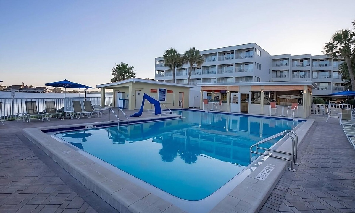 Rocky Point Apartment | Dreamy Waterfront Escape! Relaxing Bay View Accommodation w/Balcony | Pool