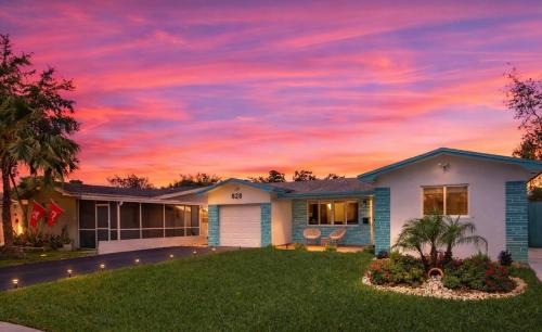 Hallandale Beach House | Ebenezer Home