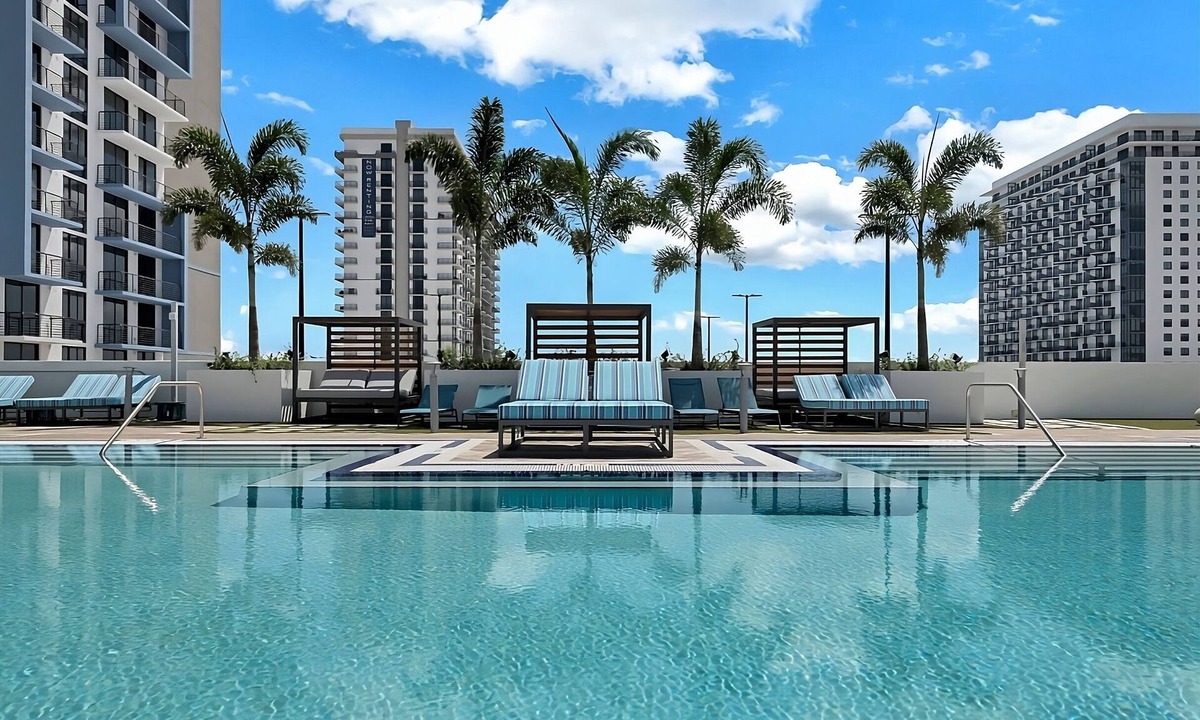 Doral Hotel | Elegant 3 Bedroom Retreat with Scenic Golf Course Views & Private Balcony