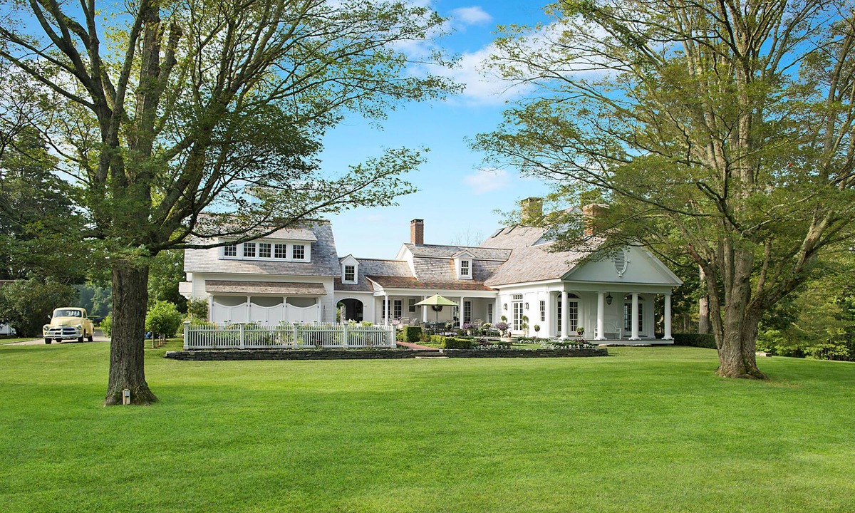 East Haddam House | Elegant Countryside Estate