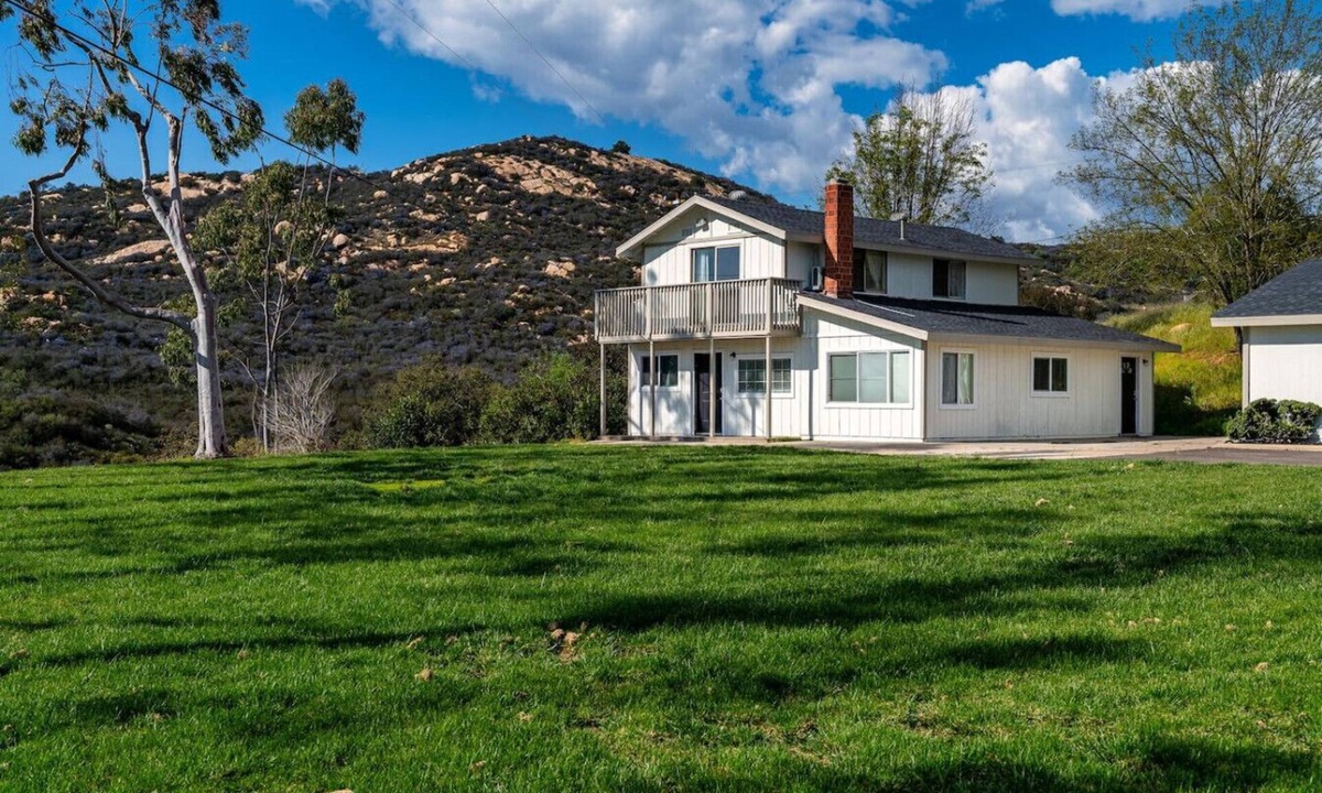 Valley Center House | Event House 3B/2B
