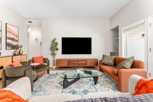 Southeast Boise House | Experience Boise in a Newly Renovated Haven - 3 Bedroom - 2 Bath