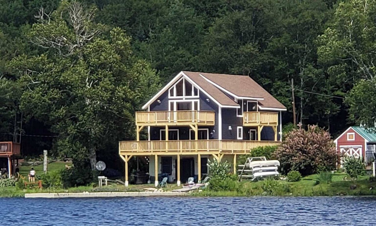 Lunenburg House | Experience Lakeside Living with a Perfect Blend of Rustic Charm & Modern Luxury