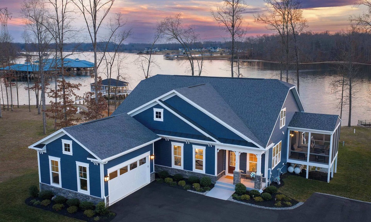 Mineral House | Fairview Lake Haven | New Waterfront Home | Private Side | 6BR/4BA | Boathouse & Dock