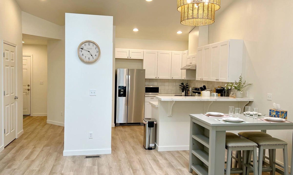 Everett House | Family-Friendly Retreat in Marysville