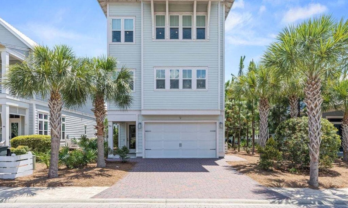 Santa Rosa Beach House | "Flor Da Li By The Sea" - Sleeps 15 - 4 Bikes Included