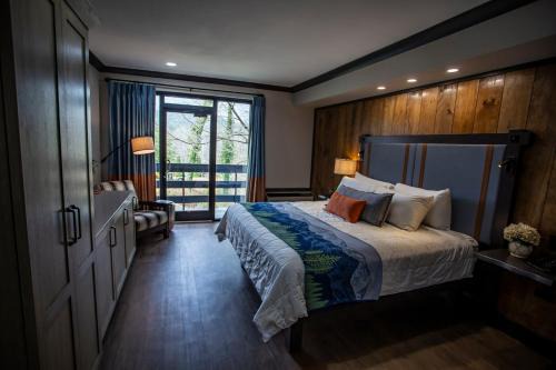 Fontana Village Hotel | Fontana Village Resort & Marina