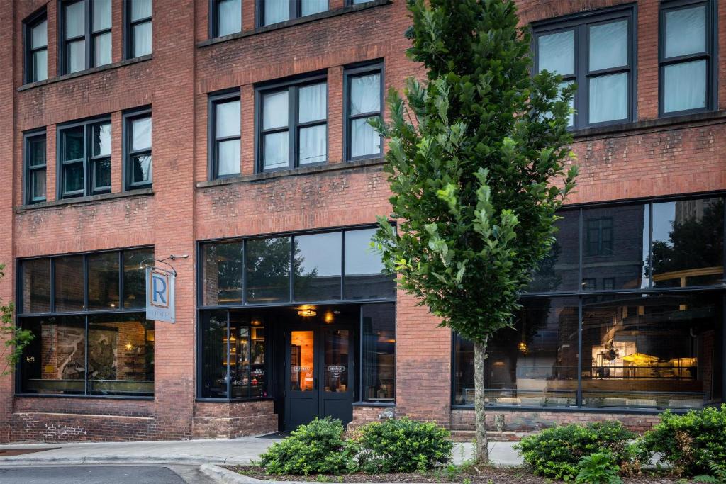 Downtown Asheville Hotel | Foundry Hotel Asheville, Curio Collection By Hilton