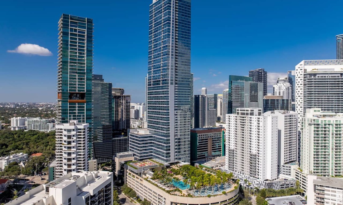 Brickell Hotel | Four Seasons Brickell 2br/34th Floor Skyline Views/book with confidence.