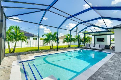 Diplomat House | Furnished Lanai & Private Pool: Cape Coral Home