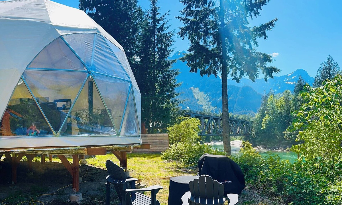 Gold Bar Cabin | Geodesic Dome Home on the Skykomish River!