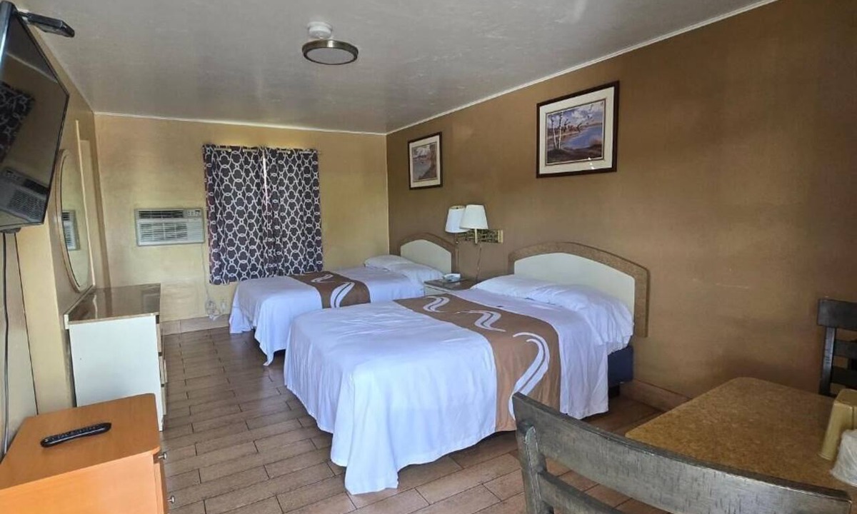 Maravilla Hotel | Golf View Motel