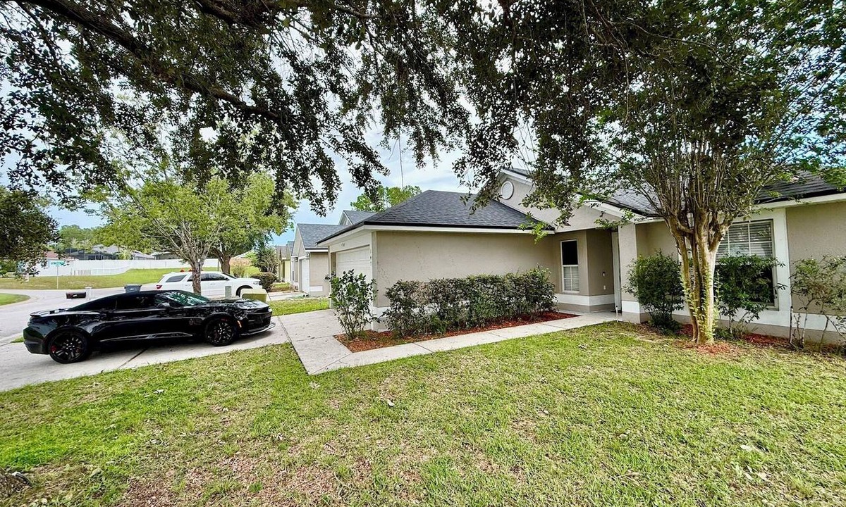 Loughman Apartment | Grand Luxury Pines 3BR Pool Home near Disney
