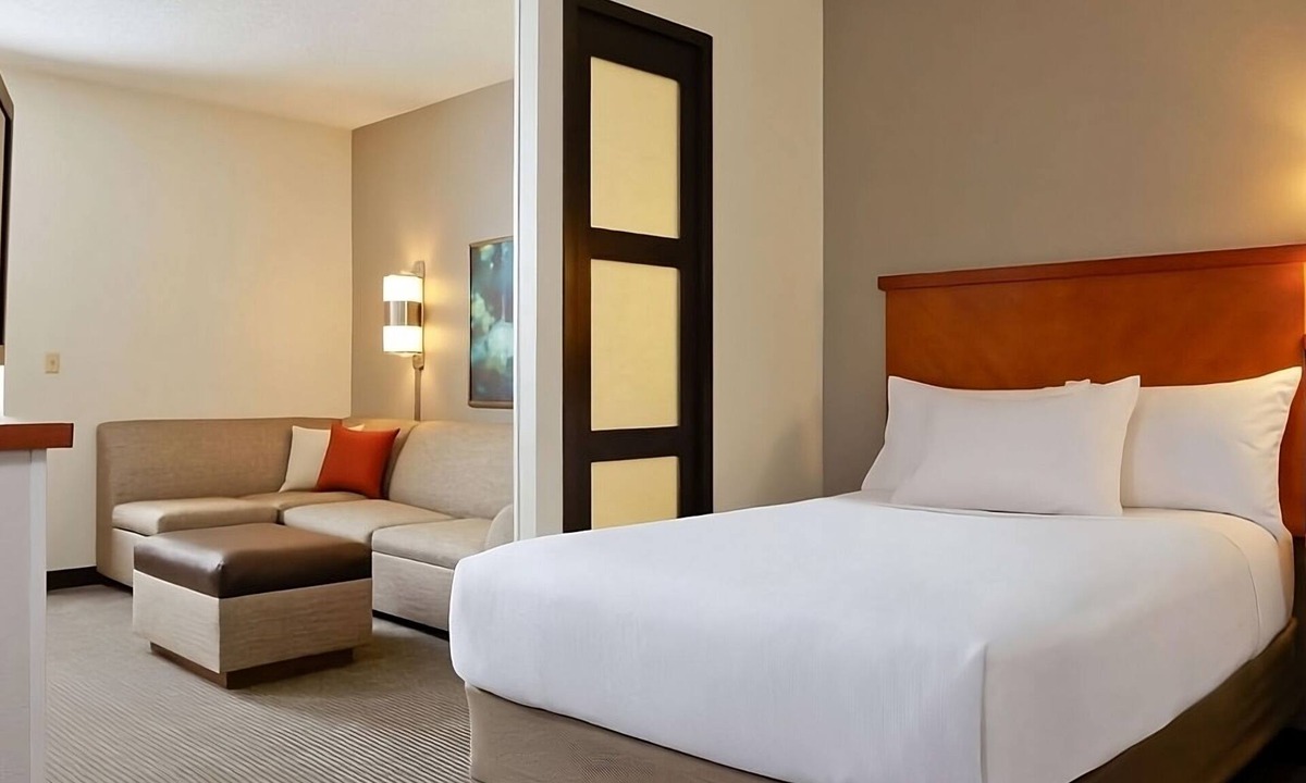 Gwinnett Place Hotel | Great Relaxing Overnight Stay! 4 Comfortable Units! Near McDaniel Farm Park!