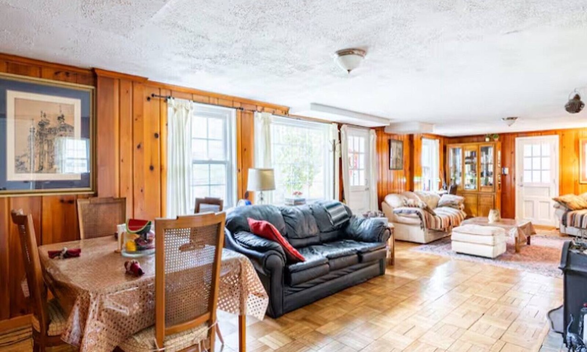 Bethesda Apartment | Ground floor apartment 10 mi from D.C. and still feels like countryside!