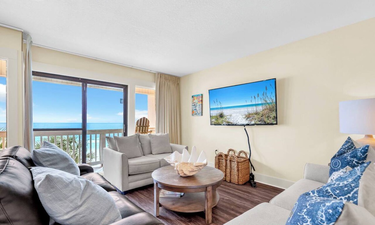 Fort Bay Condo | ☀️Gulf Front Condo with Great Views-Latitude 29 #36☀️