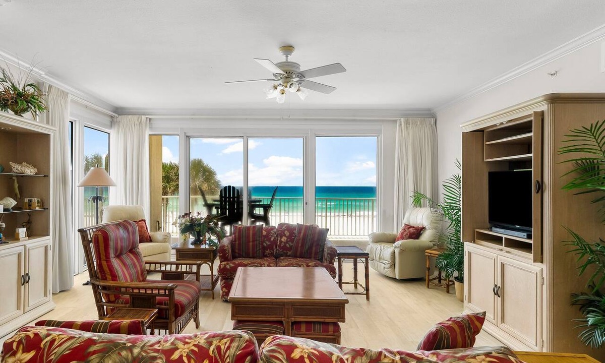 Bel Air Condo | Gulf-front condo w/beach access & daily perks