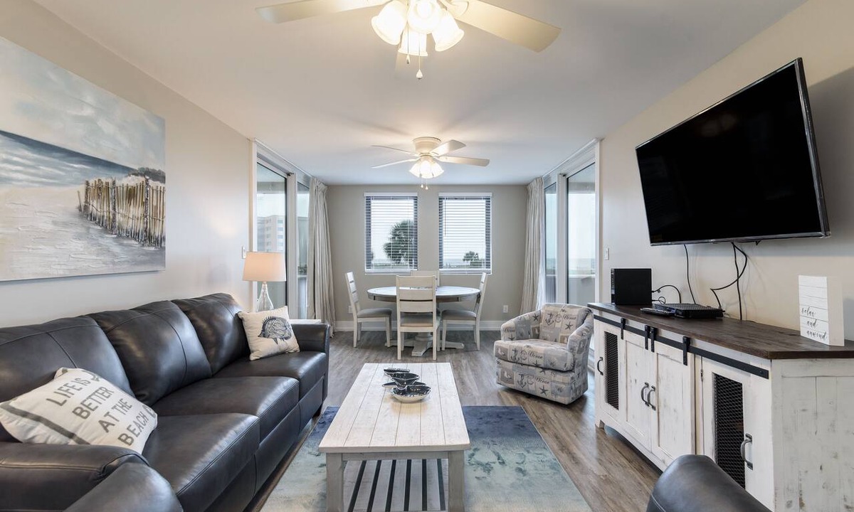 Holiday Isle Condo | Gulf View at Jetty East! Newly Renovated in 2021! One FREE Beach Chair Setup Dai
