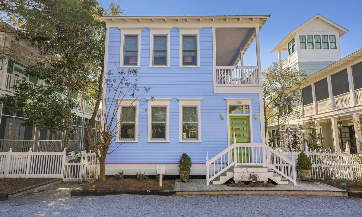 Seaside House | Gulf Views in Seaside, FL! Walk to Pool or Beach + 2 Adult Bikes!