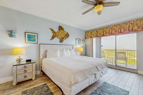 Sandestin Hotel | High-Floor Beach Studio with Gulf Views