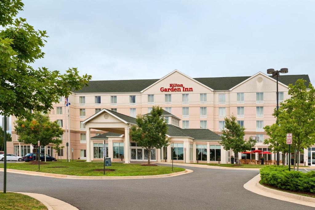 Ashburn Hotel | Hilton Garden Inn Dulles North