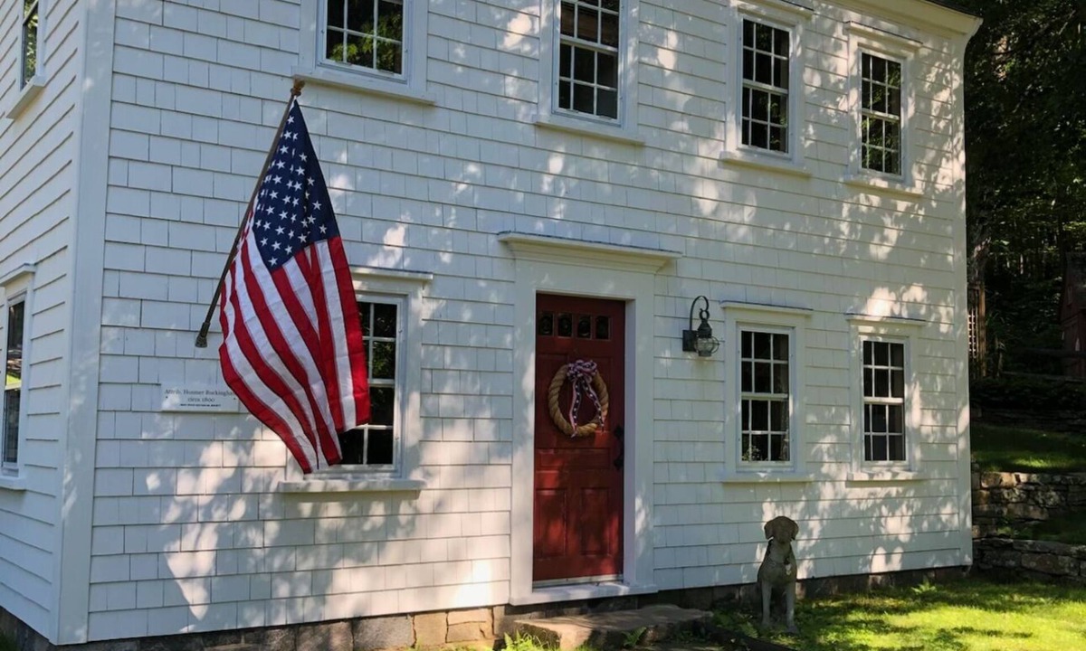 Essex Village Cottage | Historic cottage in Deep River, CT