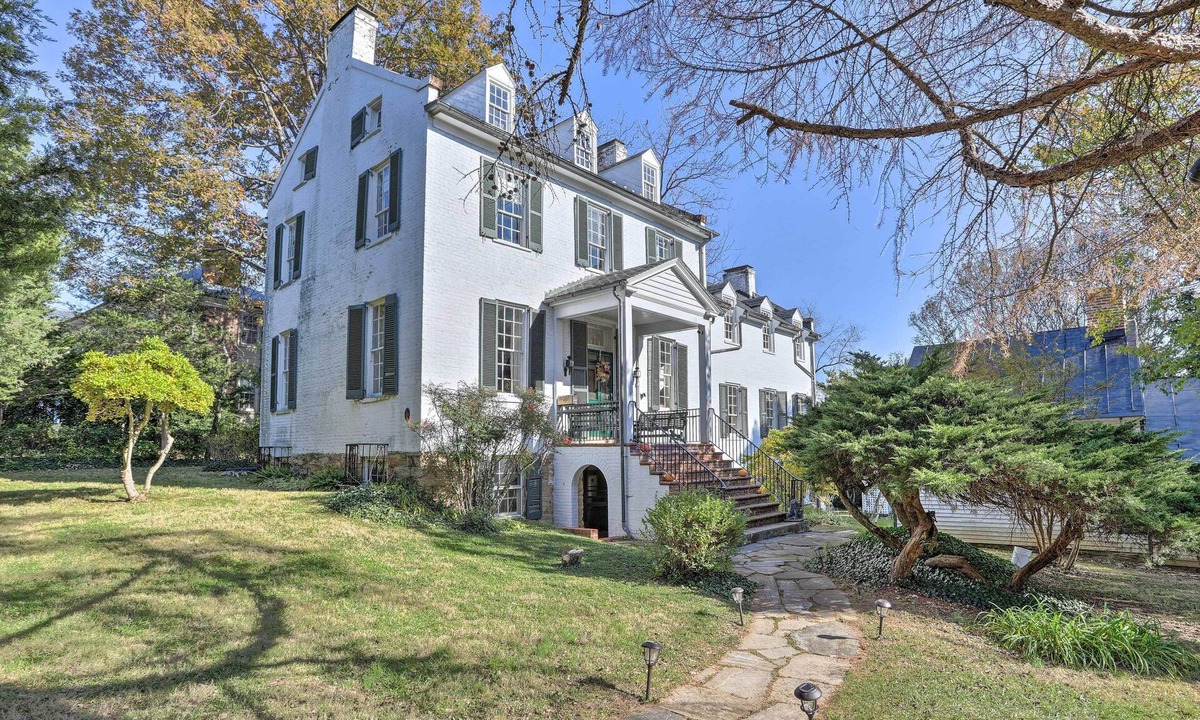 Warrenton House | Historic Warrenton Home w/Patio & Hot Tub!