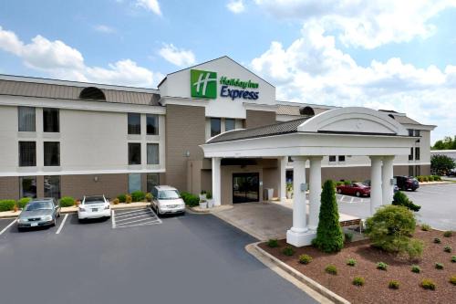 Danville Hotel | Holiday Inn Express Danville by IHG