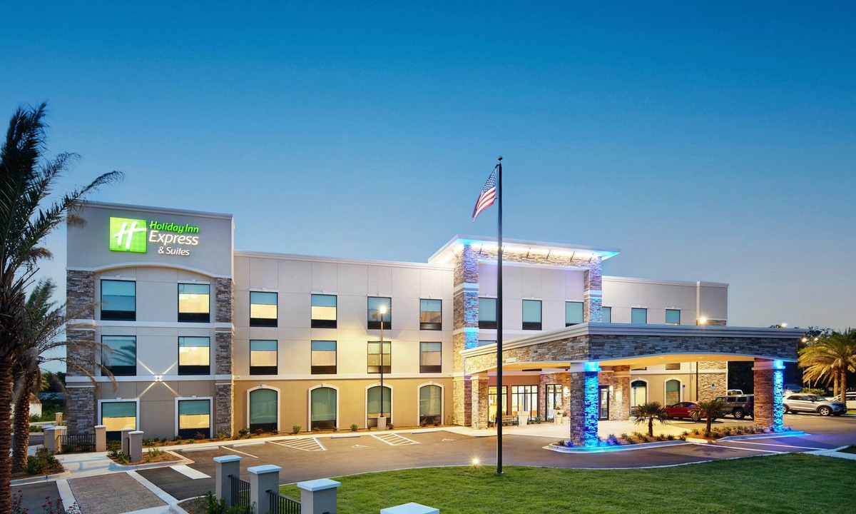 Pensacola Hotel | HOLIDAY INN EXPRESS & SUITES GULF BREEZE - PENSACOLA AREA by IHG