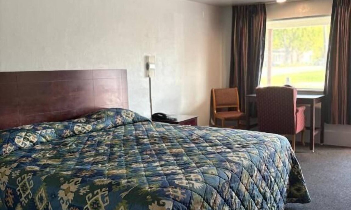 Middletown Hotel | Hollywood Motel