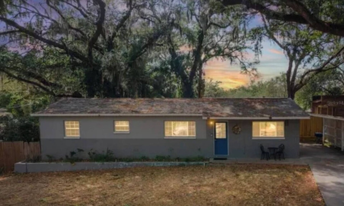 Temple Crest House | Home with view of the Hillsborough River, pet friendly