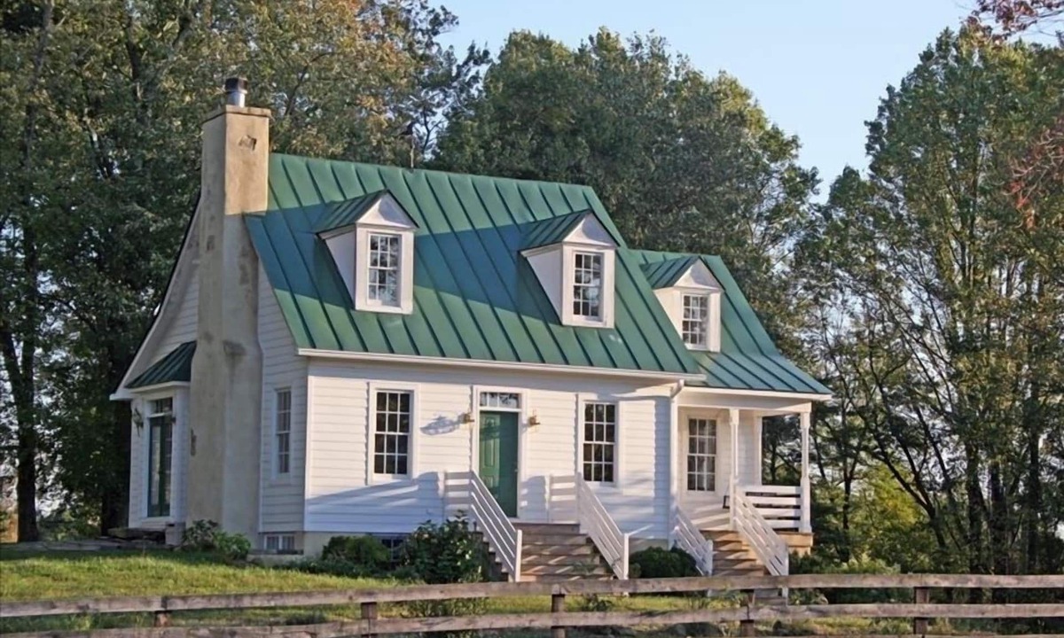 Middleburg House | Hunt Box-Antique Filled Cottage on Lowelands Farm-Middleburg ZONR-2024-012704