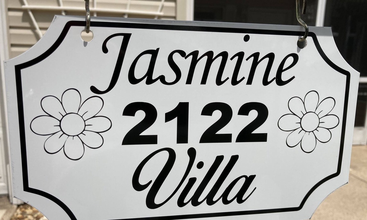 Santo Domingo Villa | Jasmine Villa sleeps 6, LG lanai, Near Spanish Springs & Pool, Golf Cart for 4