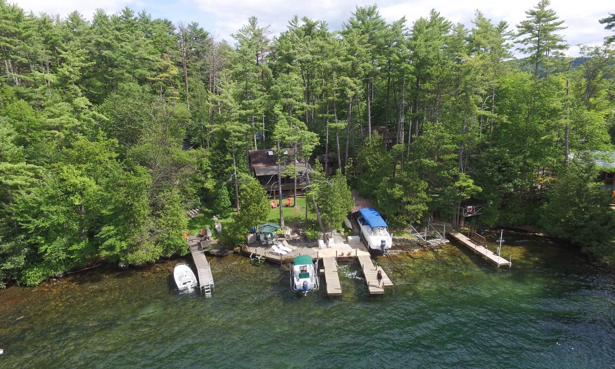 Putnam Station Cabin | Lake George, Lake Front Cabin On The East Side