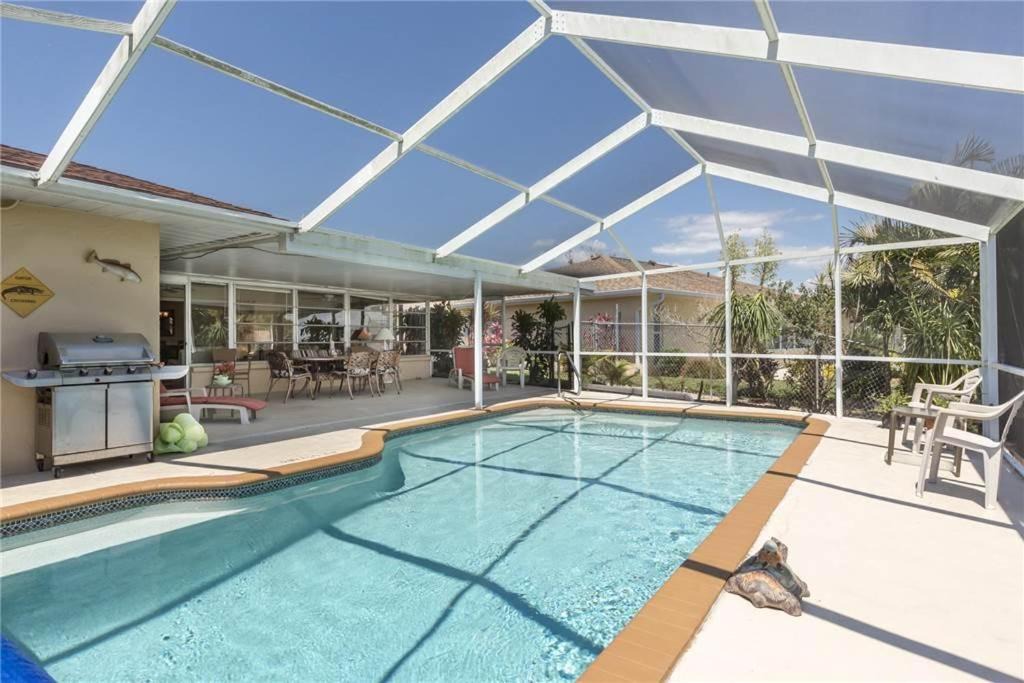 Venice Gardens House | Lakeside House