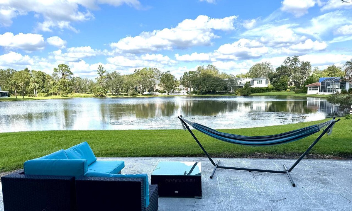 Saddlebrook Condo | Lakeview Townhome Retreat | Workspaces & Patio | Optional Saddlebrook Resort Amenities
