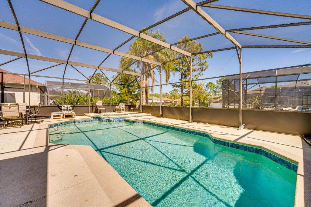 Windwood Bay House | Lanai & Game Room: Vacation Home in Davenport!