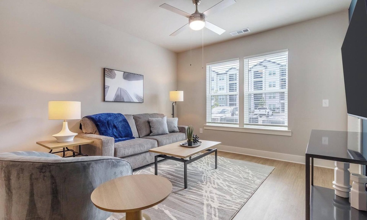 Santa Rosa Beach Apartment | Landing | Amazing 1BD, Gym, Clubhouse