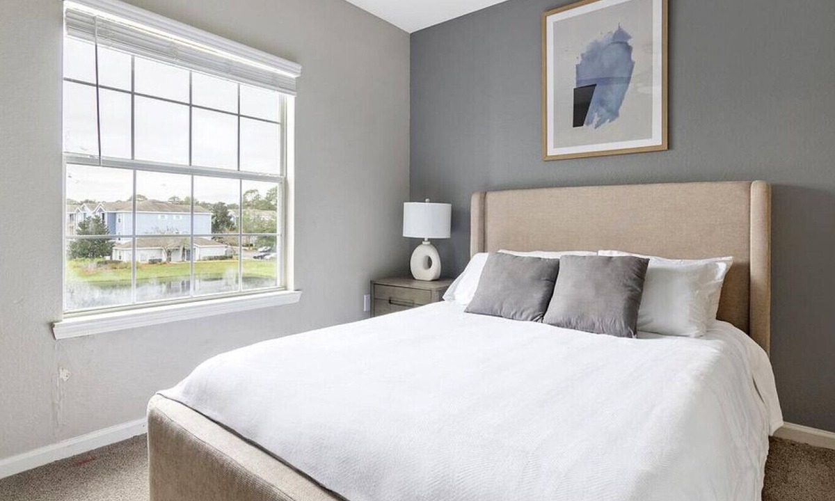 Hyde Park Apartment | Landing at Eden's Edge - 2 Bedrooms in Southwest Jacksonville